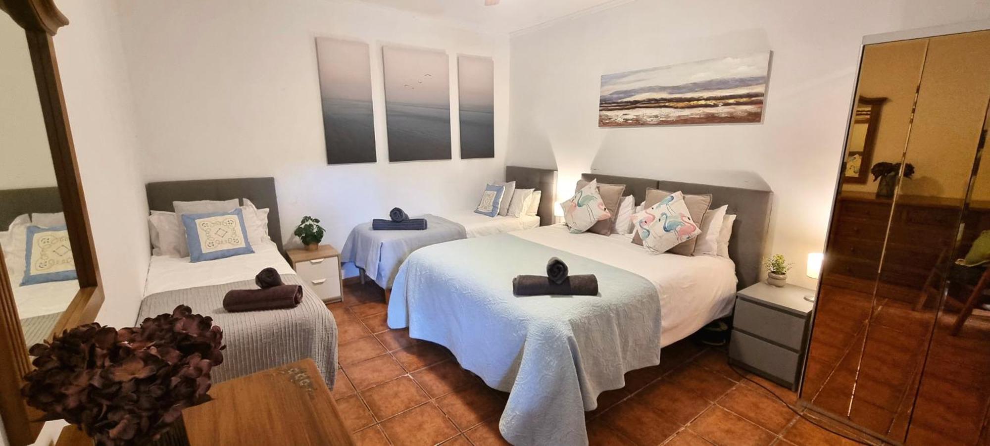 Wonderful Villa, Heated Pool, Near Beautiful Town Alboy Bagian luar foto